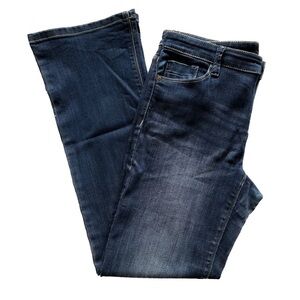 Reitmans Comfort Boot Cut Jeans Mid Rise Medium Wash Stretch Blue Jeans Size 29